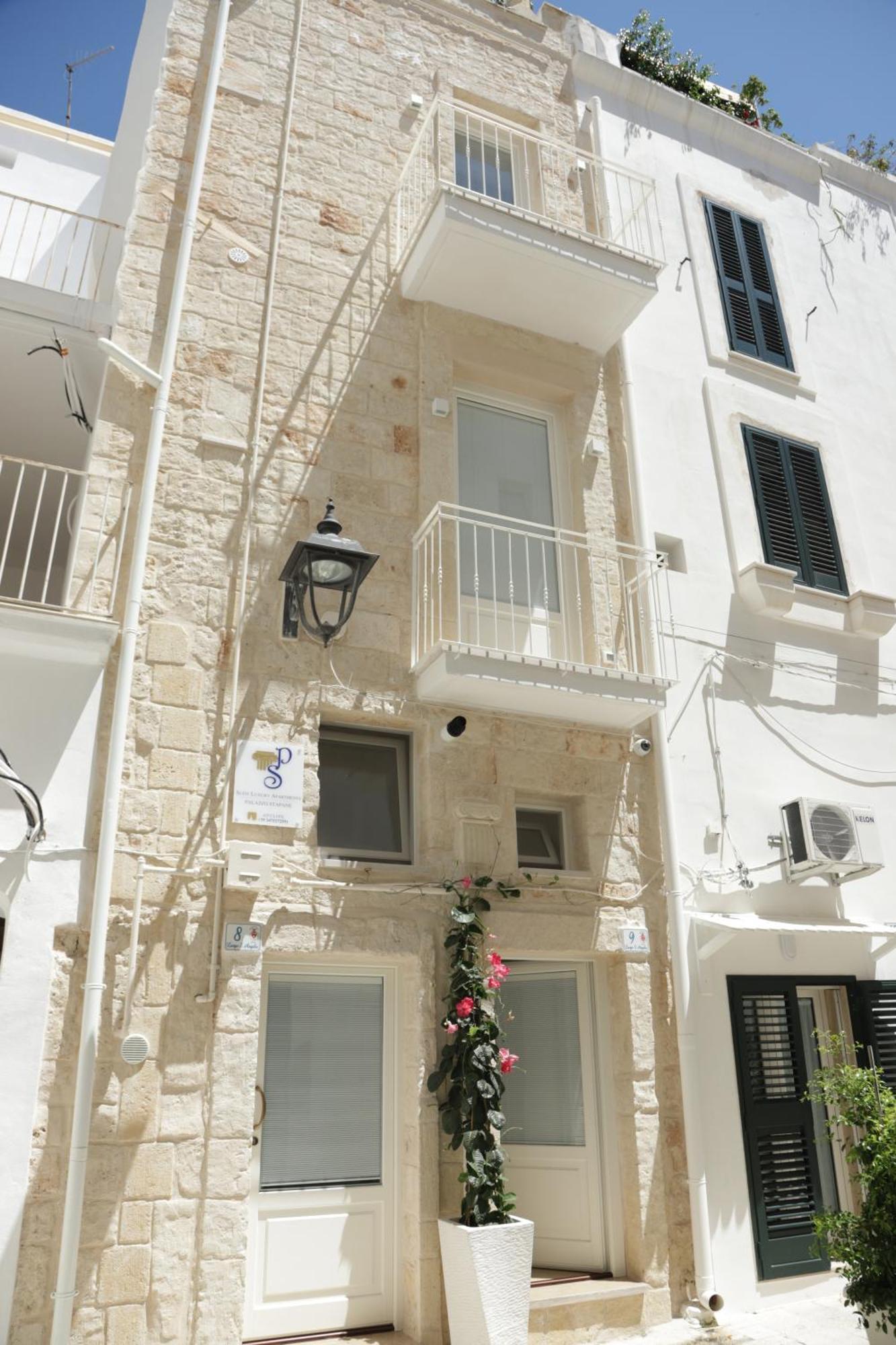 Palazzo Stapane Home Suite 9 - Luxury Living Монополі Екстер'єр фото
