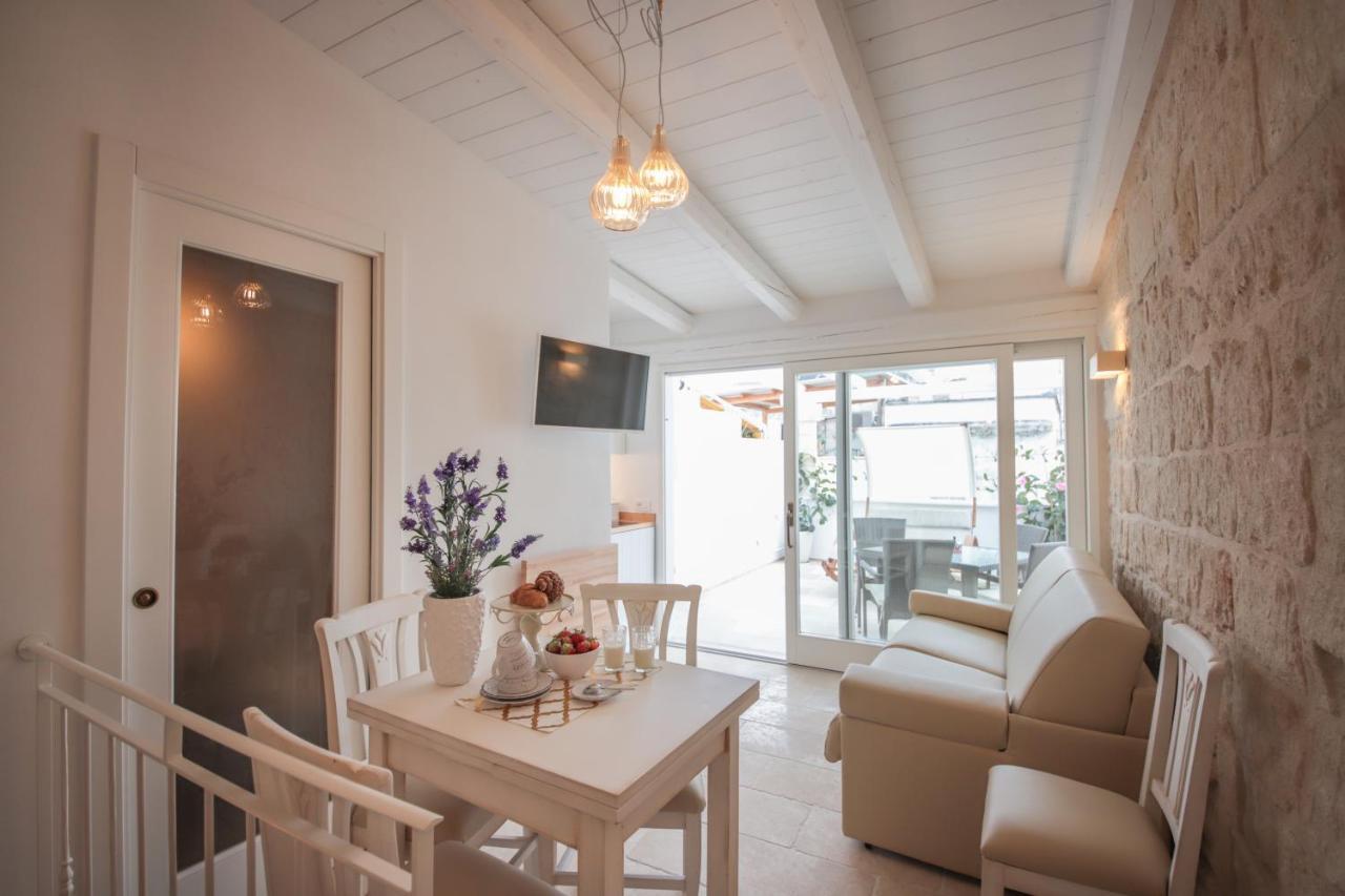 Palazzo Stapane Home Suite 9 - Luxury Living Монополі Екстер'єр фото